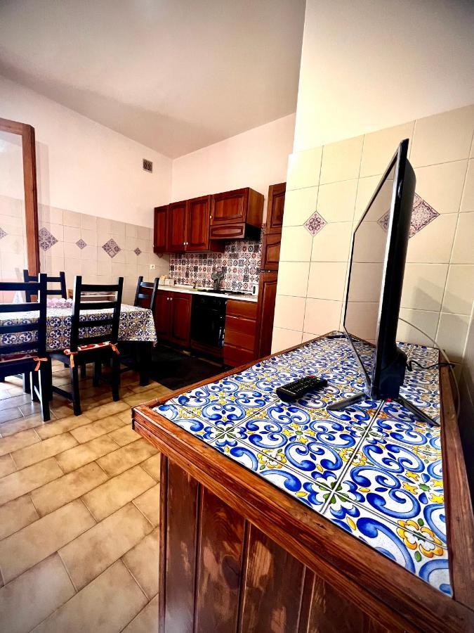 Casa Vacanze "Sautufao" Santa Venerina Esterno foto